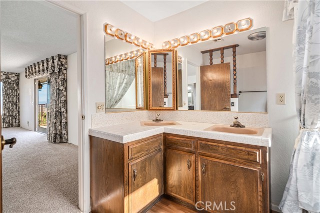 Detail Gallery Image 42 of 55 For 36421 Oliver, Palmdale,  CA 93551 - 3 Beds | 3 Baths