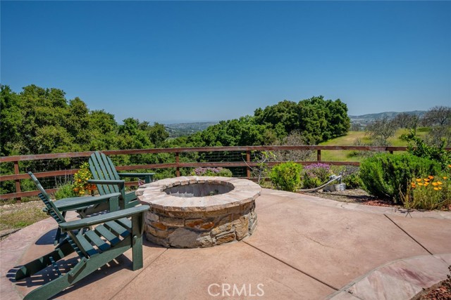 Detail Gallery Image 39 of 75 For 1550 Carbon Canyon Ln, Templeton,  CA 93465 - 6 Beds | 5/1 Baths