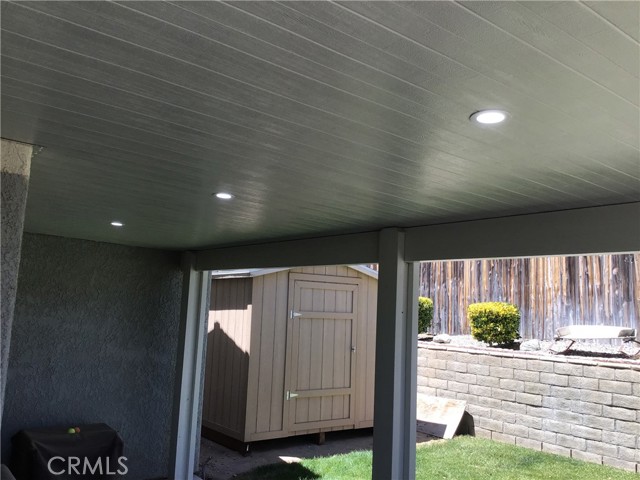 9144 Oakleaf Court, Hesperia CA: https://media.crmls.org/medias/65e9e025-3b15-4198-830e-bd9ec20bf9f4.jpg