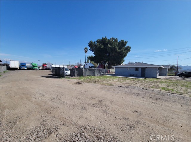 1245 S Washington Avenue, San Bernardino CA: https://media.crmls.org/medias/65ea4b2c-bbaf-4054-a5b1-7f6ebdc375d1.jpg