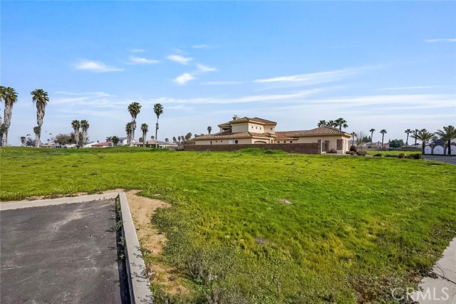 Detail Gallery Image 5 of 22 For 10315 Keystone Dr, Chowchilla,  CA 93610 - – Beds | – Baths