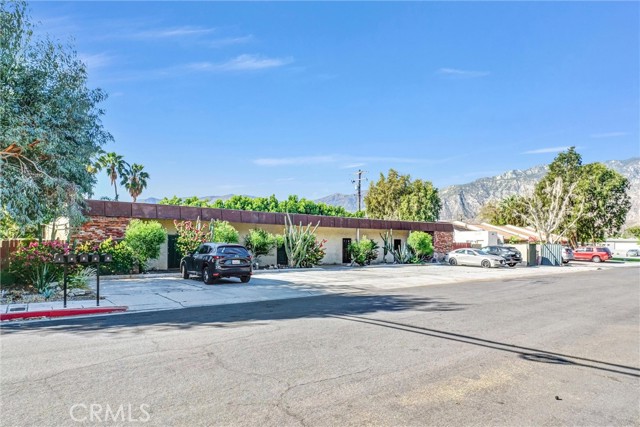 Detail Gallery Image 3 of 14 For 3737 E Calle De Carlos, Palm Springs,  CA 92264 - – Beds | – Baths