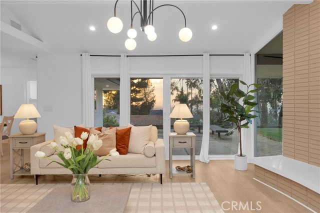 Detail Gallery Image 9 of 57 For 20079 Westpoint Dr, Riverside,  CA 92507 - 3 Beds | 2 Baths