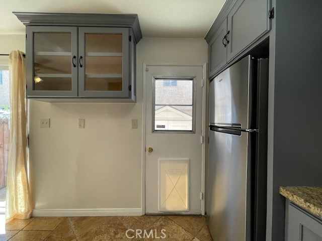 Detail Gallery Image 14 of 16 For 17135 Roscoe Blvd #4,  Northridge,  CA 91325 - 2 Beds | 1/1 Baths