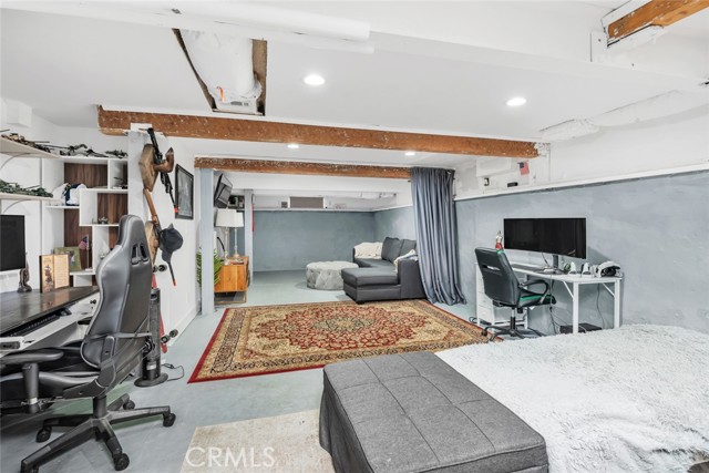 Detail Gallery Image 42 of 60 For 2124 20th St, Bakersfield,  CA 93301 - 4 Beds | 3/1 Baths