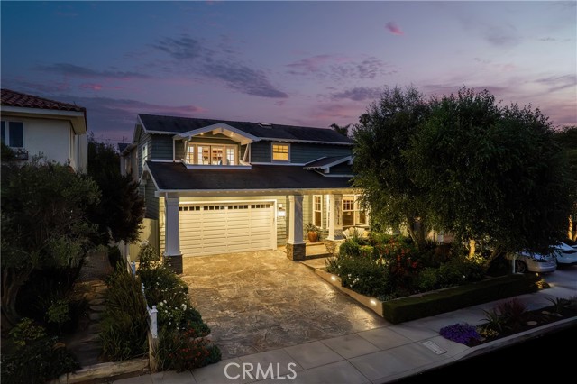 Detail Gallery Image 1 of 71 For 1314 19th St, Manhattan Beach,  CA 90266 - 5 Beds | 4/2 Baths