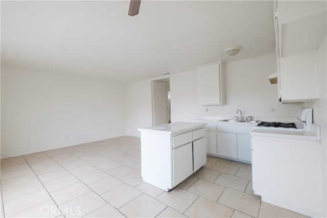 Image 11 of 53 For 3771 Harvill Lane