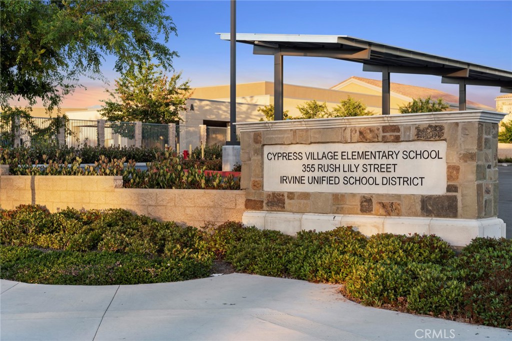 MLS #OC25270244 image #33