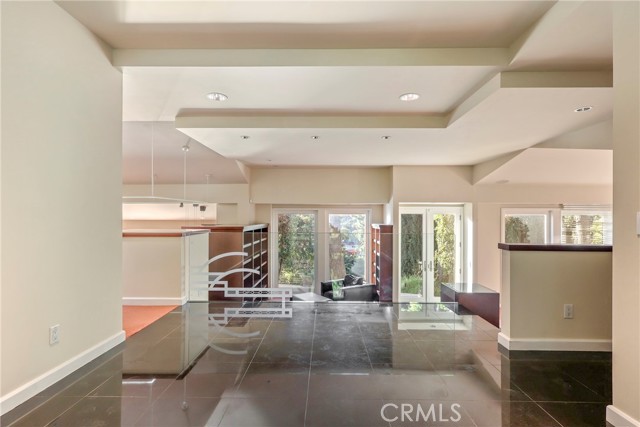 Detail Gallery Image 5 of 28 For 3103 Flintridge, Fullerton,  CA 92835 - 3 Beds | 3 Baths