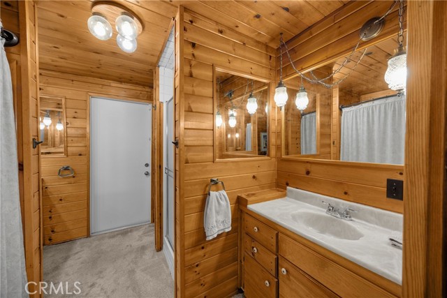 Detail Gallery Image 22 of 51 For 1005 E Woodland Ln, Glendora,  CA 91741 - 4 Beds | 3 Baths