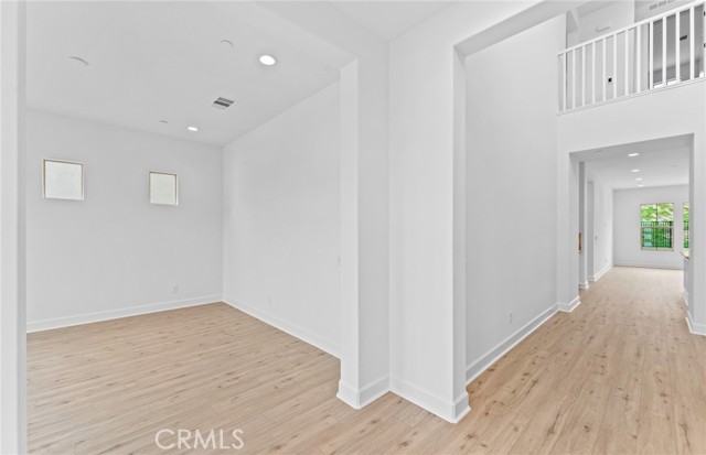 Detail Gallery Image 27 of 49 For 11763 Quailrun Ct, Chatsworth,  CA 91311 - 5 Beds | 5/1 Baths