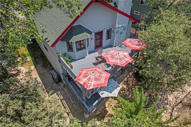 1364 Toronto Drive, Lake Arrowhead CA: https://media.crmls.org/medias/65ef214d-b17a-49c1-b575-1670dfade255.jpg