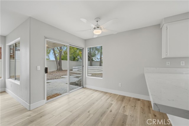 Detail Gallery Image 13 of 42 For 25547 Blackthorne Dr, Murrieta,  CA 92563 - 3 Beds | 3 Baths