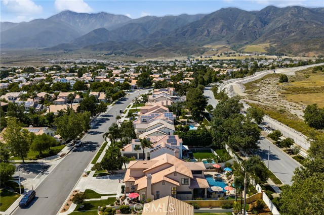 5601 Crestline Place, Rancho Cucamonga CA: https://media.crmls.org/medias/65f0b92a-d3d0-4e93-bc43-91608982e958.jpg