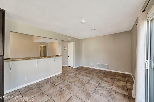 Detail Gallery Image 17 of 45 For 43104 Lemonwood, Lancaster,  CA 93536 - 3 Beds | 2 Baths