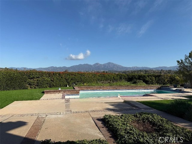 Detail Gallery Image 4 of 42 For 27191 Arena Lane, Mission Viejo,  CA 92691 - 5 Beds | 3 Baths