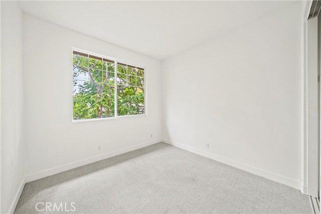 Detail Gallery Image 12 of 30 For 17824 Elm Ct, Carson,  CA 90746 - 3 Beds | 2/1 Baths