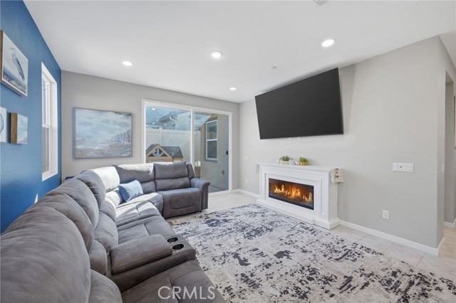 Image 45 of 75 For 32736 Brunello Way