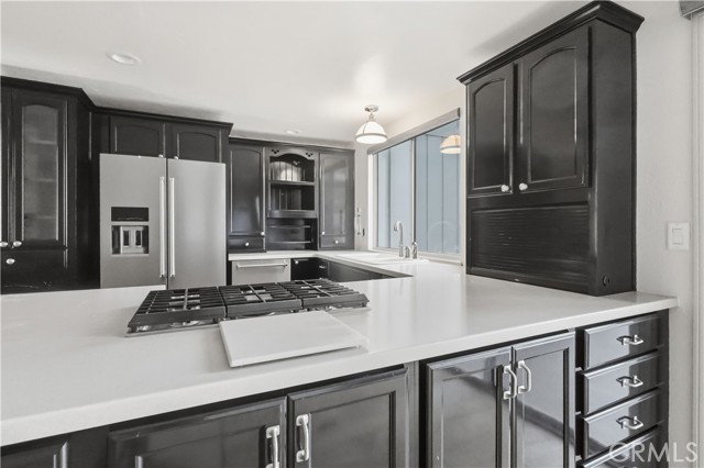 Detail Gallery Image 14 of 72 For 174 Golf Course Rd, Lake Arrowhead,  CA 92352 - 4 Beds | 3/1 Baths