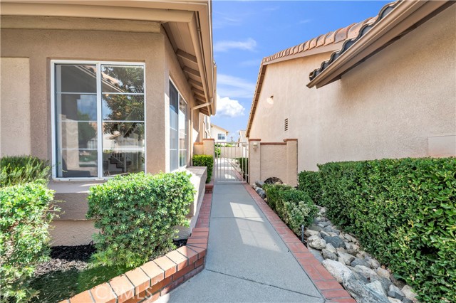 Detail Gallery Image 3 of 30 For 6058 Eagle Trace Ln, Banning,  CA 92220 - 2 Beds | 2/1 Baths