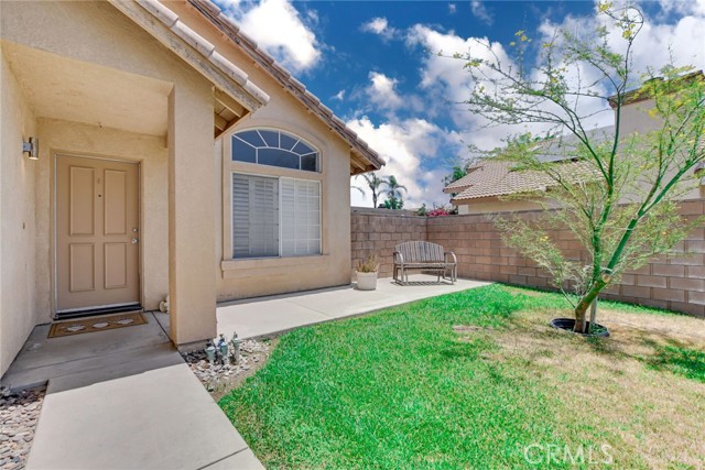 5575 Osborne Court, San Bernardino CA: https://media.crmls.org/medias/65f394dd-01c8-4796-9497-031675f36753.jpg