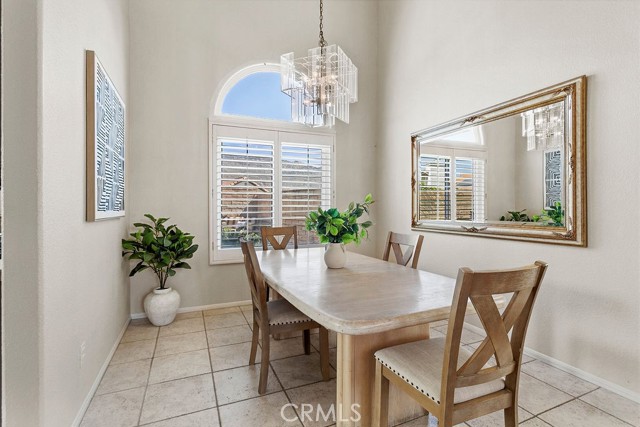 Detail Gallery Image 9 of 40 For 22720 Springmist Dr, Moreno Valley,  CA 92557 - 4 Beds | 2/1 Baths