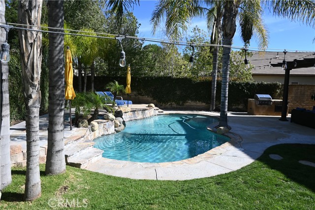 Detail Gallery Image 11 of 14 For 21109 Cross Creek, Saugus,  CA 91350 - 4 Beds | 3/1 Baths