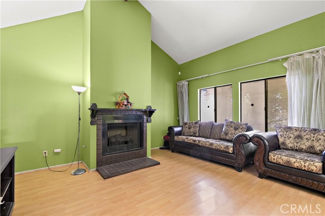 Detail Gallery Image 10 of 45 For 2959 Havasu Ct, Highland,  CA 92346 - 4 Beds | 2 Baths