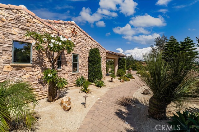 3012 Ridge Creek Drive, Fallbrook CA: https://media.crmls.org/medias/65f667e4-af13-4082-ad1b-3c79c3c3eeaa.jpg