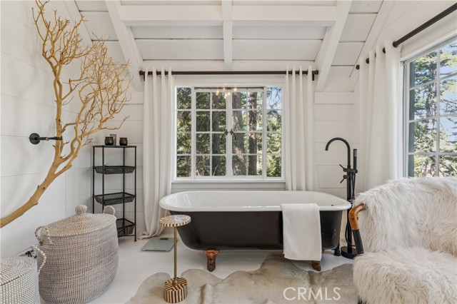 Detail Gallery Image 50 of 69 For 840 Coyote Walk, Lake Arrowhead,  CA 92352 - 4 Beds | 3 Baths