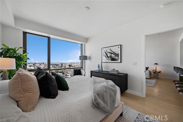 Detail Gallery Image 18 of 28 For 400 S Broadway #2414,  Los Angeles,  CA 90013 - 1 Beds | 1 Baths