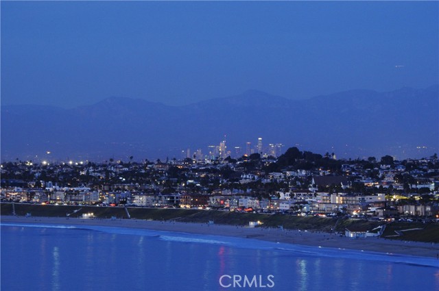 528 Via Almar, Palos Verdes Estates, California 90274, 4 Bedrooms Bedrooms, ,3 BathroomsBathrooms,Residential,Sold,Via Almar,PV22022011