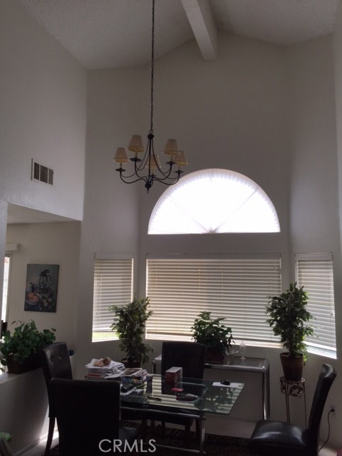 Detail Gallery Image 3 of 15 For 111 Monroe Ct, San Bernardino,  CA 92408 - 3 Beds | 2/1 Baths