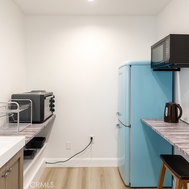 7101 Fallbrook Avenue, West Hills CA: https://media.crmls.org/medias/65f8378c-4859-4888-ae0b-dd40a504a632.jpg