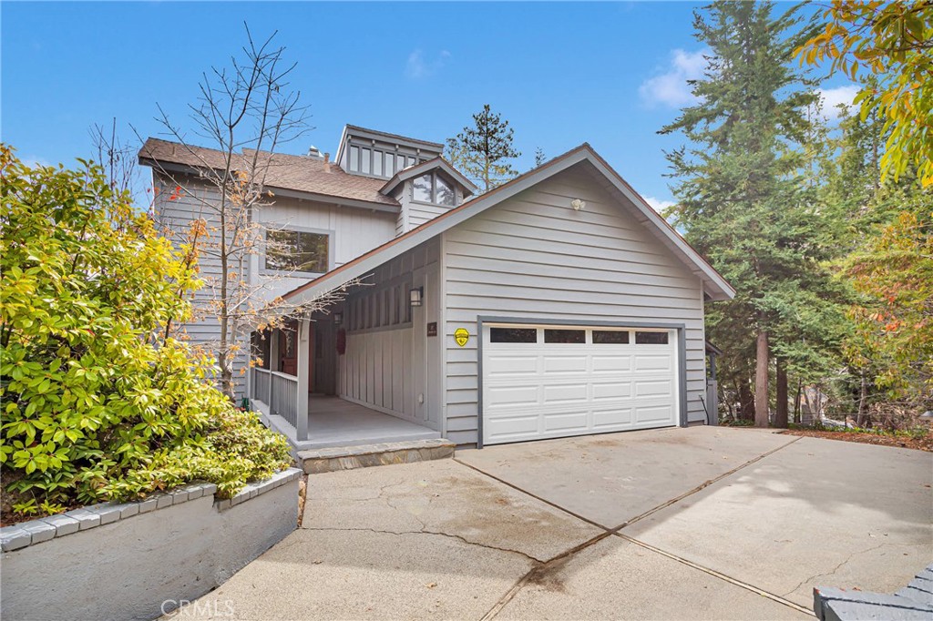 892 Nadelhorn Drive