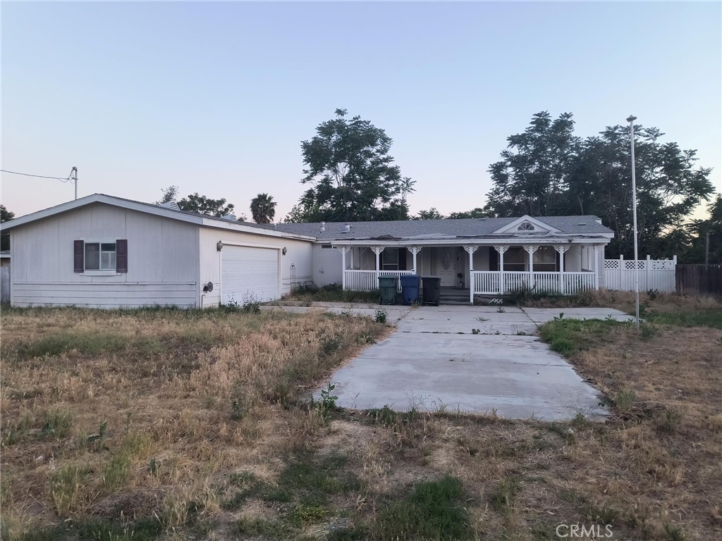 3858 Carter Street