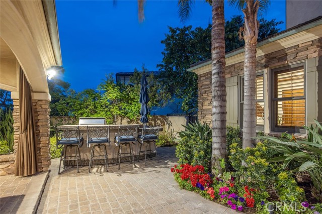 25769 Oak Leaf Court, Valencia CA: https://media.crmls.org/medias/65f9e77c-ac43-49ad-a79f-d9ec5327f7bb.jpg