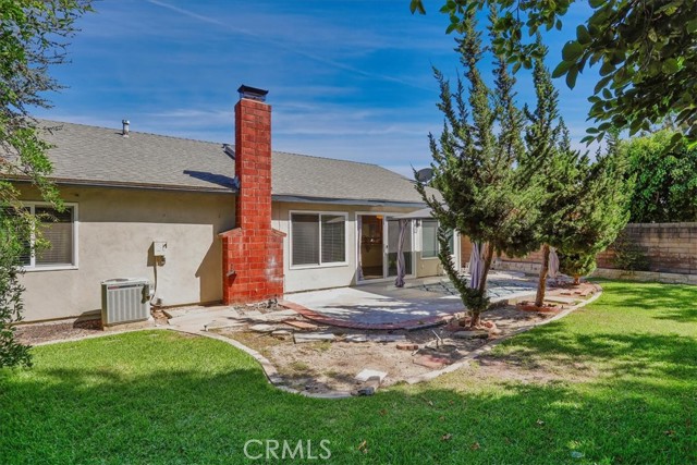 Detail Gallery Image 17 of 19 For 2369 Mesa Verde, Fullerton,  CA 92833 - 3 Beds | 2 Baths