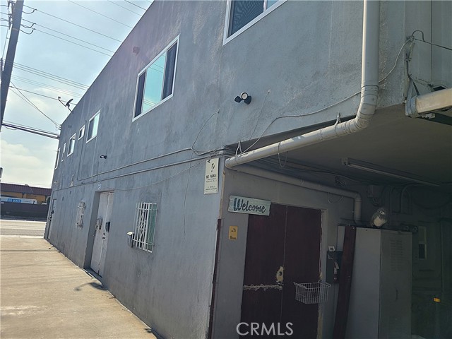 Detail Gallery Image 7 of 11 For 12940 Prairie Ave, Hawthorne,  CA 90250 - – Beds | – Baths