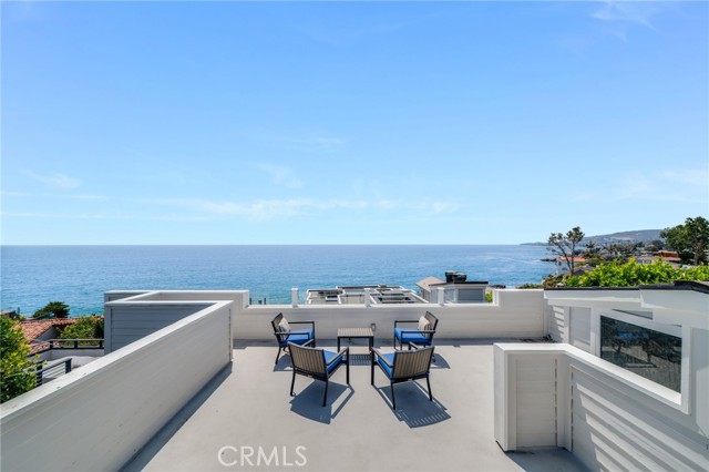 2664 Victoria Drive, Laguna Beach CA: https://media.crmls.org/medias/65fb03e4-9188-47ba-a22e-dbfa7c763ae4.jpg