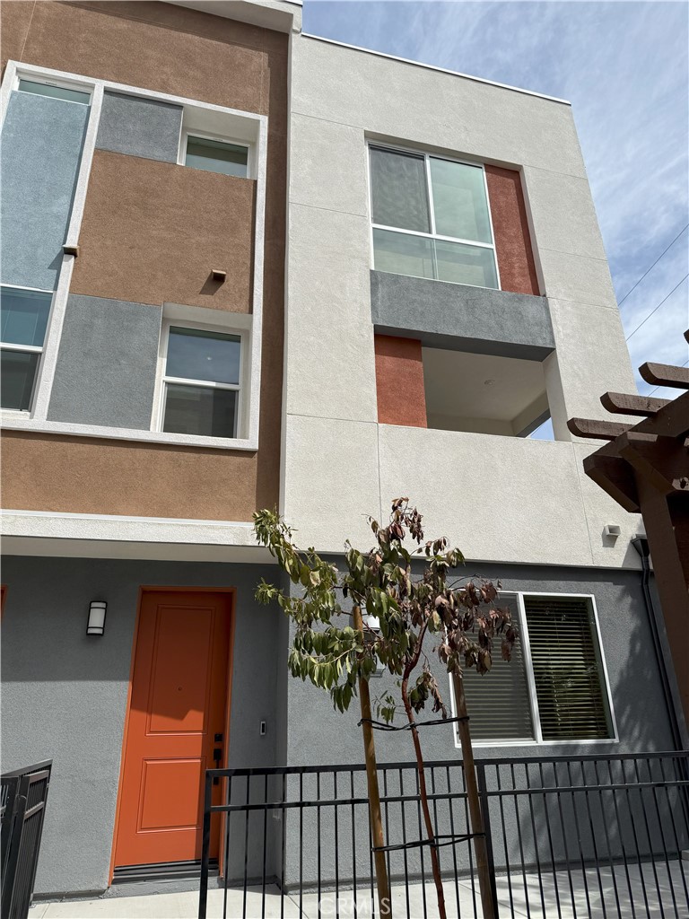 E 1ST Street #450