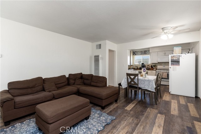 Detail Gallery Image 6 of 25 For 571 Lillian, Barstow,  CA 92311 - 3 Beds | 1 Baths