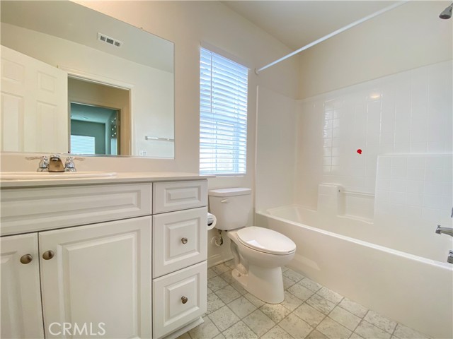 Detail Gallery Image 15 of 19 For 6129 Rosewood Way, Corona,  CA 92880 - 3 Beds | 2/1 Baths