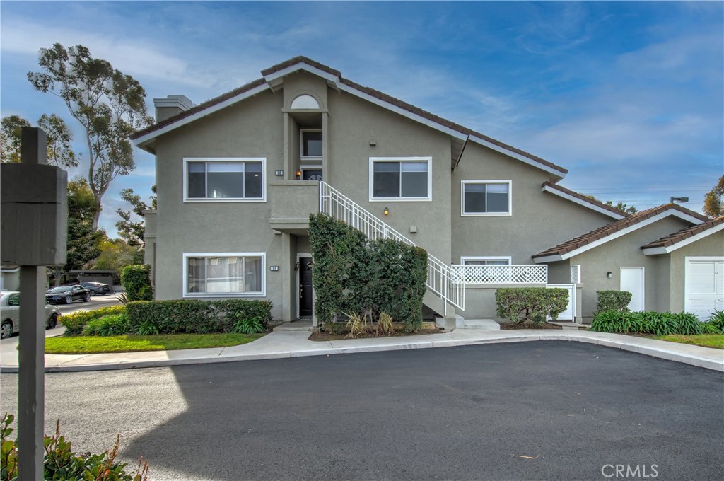 60 Greenmoor #30