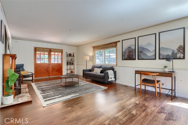 5621 Ponderosa Court, Mariposa CA: https://media.crmls.org/medias/65fc3637-3734-4ffc-bbe8-9735fa03703d.jpg