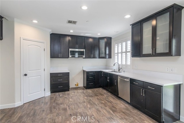 Detail Gallery Image 7 of 20 For 27708 Ferguson Drive, Castaic,  CA 91384 - 5 Beds | 3 Baths