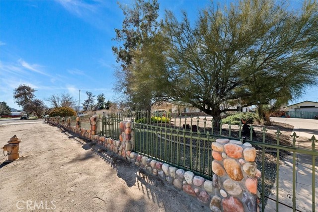 Detail Gallery Image 7 of 48 For 9860 Alta Mesa Ave, Phelan,  CA 92371 - 3 Beds | 2 Baths