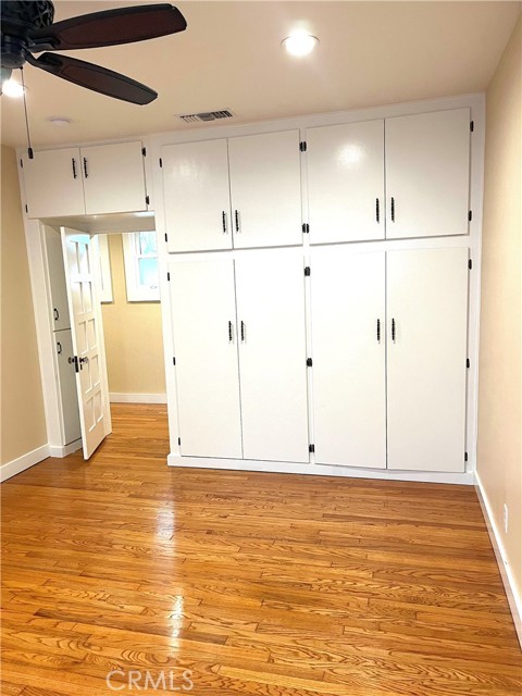 Detail Gallery Image 8 of 30 For 3535 E Ocean Ave, Long Beach,  CA 90803 - 2 Beds | 2 Baths