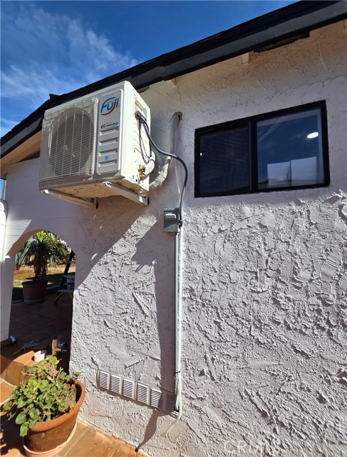 Detail Gallery Image 22 of 30 For 13567 Eldridge, Sylmar,  CA 91342 - 3 Beds | 2 Baths