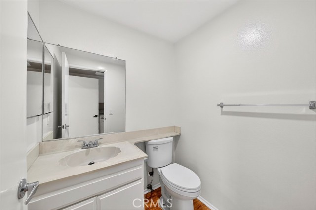 Detail Gallery Image 17 of 38 For 1836 Fairford Dr, Fullerton,  CA 92833 - 4 Beds | 2/1 Baths